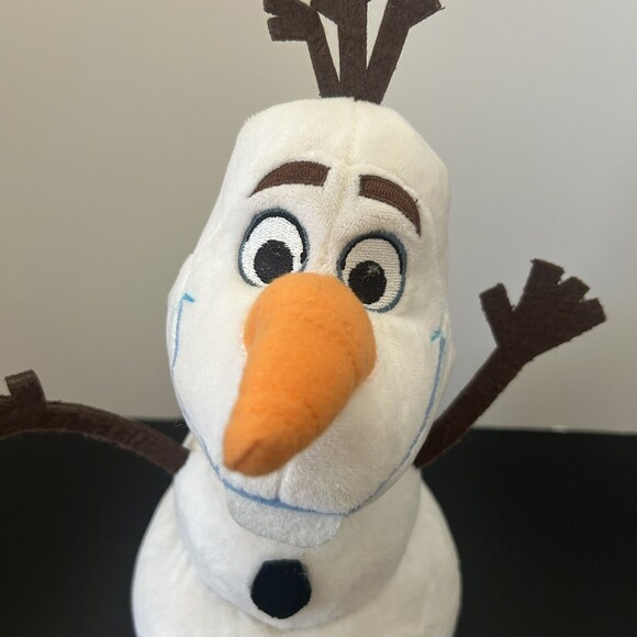 Gemmy Disney Snowman Olaf Frozen Plush Battery Operated Music Roll Spin - WORKS - Picture 2 of 7